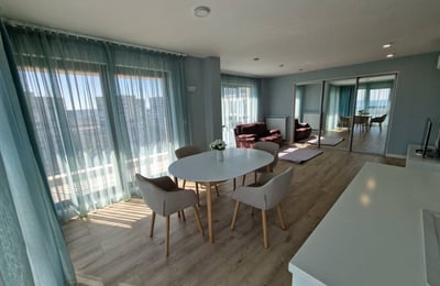 Rent of a bright and warm 3-room apartment, 175 m², Briz, Varna, Bulgaria